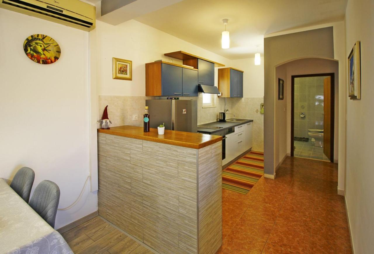 Apartment Marita Чилипи Экстерьер фото
