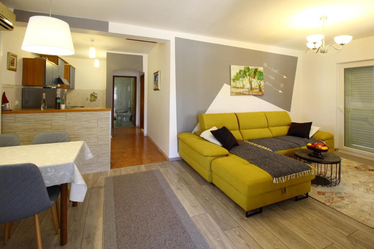 Apartment Marita Чилипи Экстерьер фото